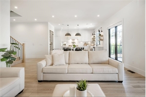 appartement neuf à la vente -   34130  MAUGUIO, surface 107 m2 vente appartement neuf - UBI479406185